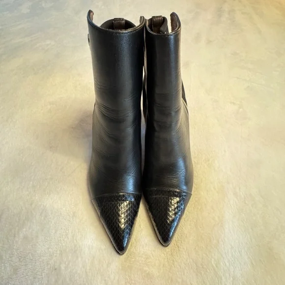 Size 9 Donald J Pliner Volt Snakeskin Embossed Cap Toe Bootie - Picture 12 of 12